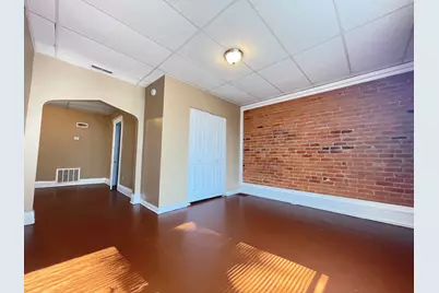 [Address not provided], Latonia, KY 41015 - Photo 5