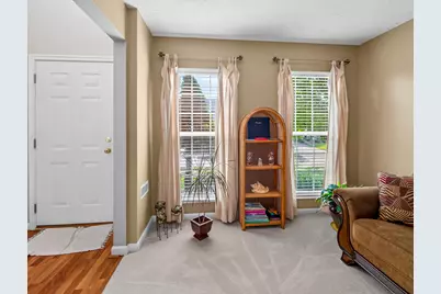 6243 Castle Oak Drive, Florence, KY 41042 - Photo 3