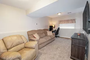 401 Lost Creek Dr, Walton, KY 41094 - Photo 15