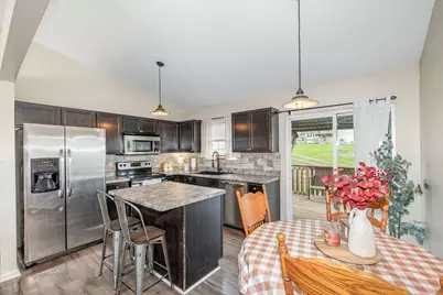 401 Lost Creek Drive, Walton, KY 41094 - Photo 7
