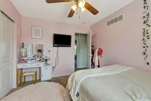 2712 Benjamin Ln, Hebron, KY 41048 - Photo 17