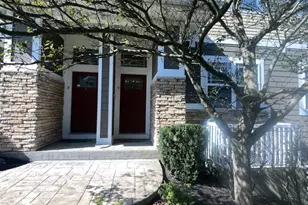 358 Riverpointe Dr, Dayton, KY 41074 - Photo 3