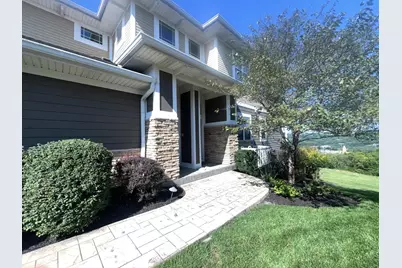 358 Riverpointe Drive #9, Dayton, KY 41074 - Photo 1