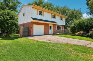 10066 Squire Dr, Florence, KY 41042 - Photo 1