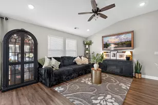 104 Churchill Dr, Williamstown, KY 41097 - Photo 5