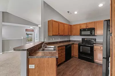 2244 Rolling Hills Drive, Covington, KY 41017 - Photo 7