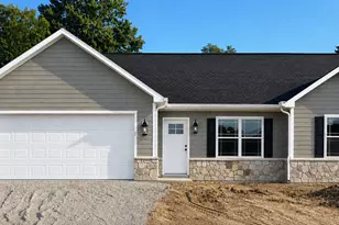 123 Summerfield Dr, Dry Ridge, KY 41035 - Photo 1
