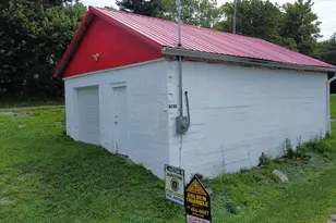 6135 Locust Rd, Latonia, KY 41015 - Photo 1