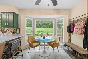 2072 Periwinkle Ct, Crescent Springs, KY 41017 - Photo 7