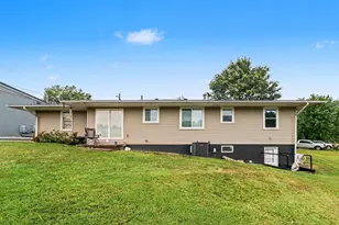 237 Elm St, Falmouth, KY 41040 - Photo 17