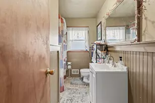 237 Elm St, Falmouth, KY 41040 - Photo 13