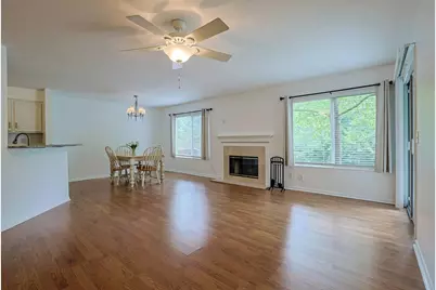 2118 Castlebar Court #104, Crescent Springs, KY 41017 - Photo 5
