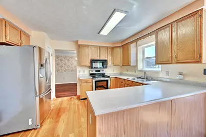 7819 Stockton Way, Florence, KY 41042 - Photo 9