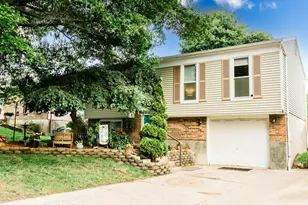 1517 Woodside Dr, Florence, KY 41042 - Photo 3