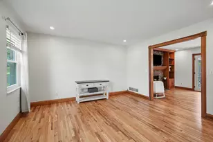 156 Burgess Ln, Florence, KY 41042 - Photo 9