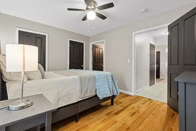 230 W 8th Street, Newport, KY 41071 - Photo 11