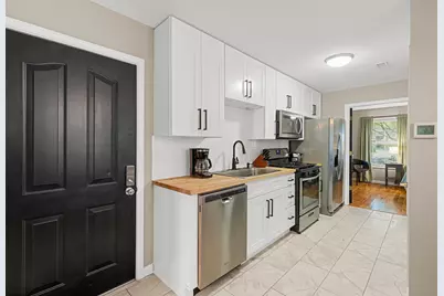 230 W 8th Street, Newport, KY 41071 - Photo 7