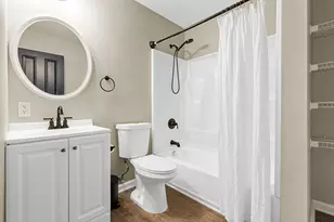 230 W 8th St, Newport, KY 41071 - Photo 17