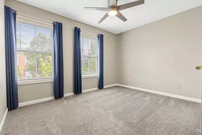 230 W 8th Street, Newport, KY 41071 - Photo 15