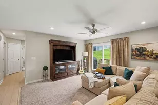 6821 Green Isle Ln, Union, KY 41091 - Photo 7