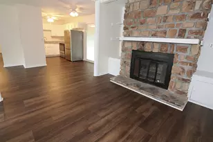 224 St Jude Cir, Florence, KY 41042 - Photo 9