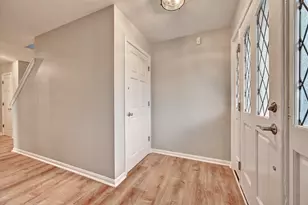 2232 Amsterdam Rd, Villa Hills, KY 41017 - Photo 9