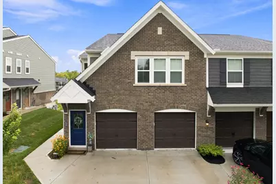 588 Foxhill Drive, Crescent Springs, KY 41017 - Photo 1