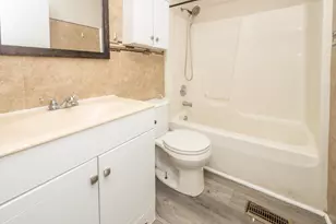 2649 Ridgecrest Ln, Covington, KY 41017 - Photo 13