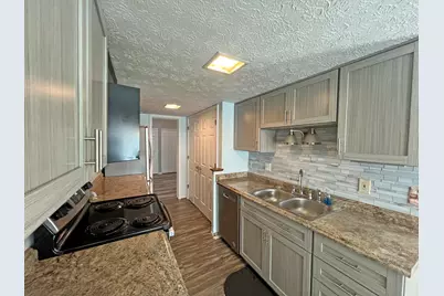 1561 Greens Edge Drive, Florence, KY 41042 - Photo 3