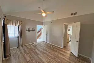 1561 Greens Edge Dr, Florence, KY 41042 - Photo 13