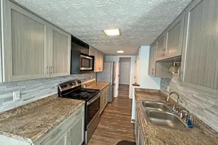 1561 Greens Edge Dr, Florence, KY 41042 - Photo 7