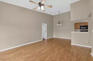 10124 Carnation Ct, Florence, KY 41042 - Photo 7