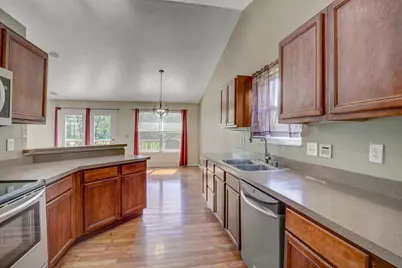 9370 Lago Mar Court, Florence, KY 41042 - Photo 5