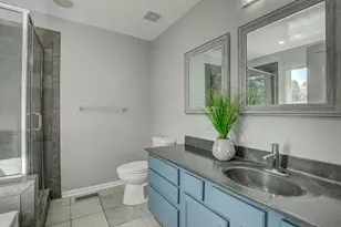 9370 Lago Mar Ct, Florence, KY 41042 - Photo 11