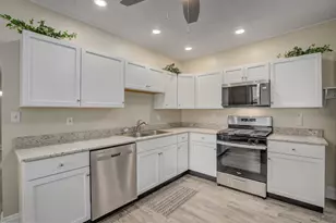 1325 Holman Ave, Covington, KY 41011 - Photo 9