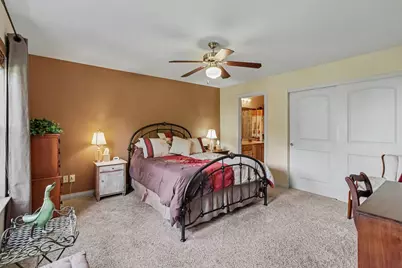 1864 Quarry Oaks Drive, Florence, KY 41042 - Photo 15