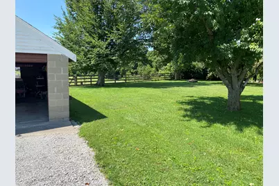 210 E 3rd Street #18, Silver Grove, KY 41085 - Photo 11