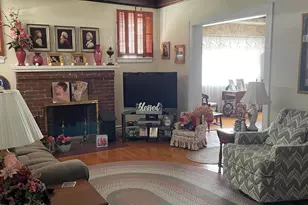 210 E 3rd St, Silver Grove, KY 41085 - Photo 3
