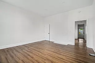 319 W 12th St, Newport, KY 41071 - Photo 3