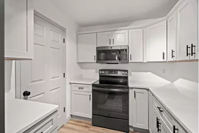 7 Highland Meadows Drive #1, Highland Heights, KY 41076 - Photo 9