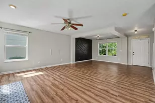 966 Surfridge Dr, Hebron, KY 41048 - Photo 5