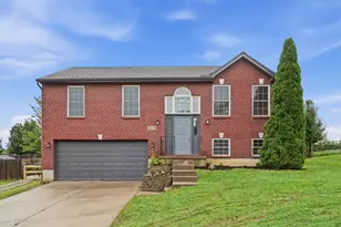 405 Eagle Creek Dr, Dry Ridge, KY 41035 - Photo 1