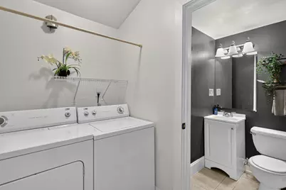113 W 10th Street, Newport, KY 41071 - Photo 11