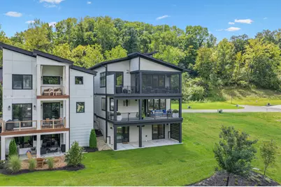 864 Belle Ridge Loop, Bellevue, KY 41073 - Photo 3