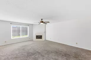 402 Napa Valley, Cold Spring, KY 41076 - Photo 3