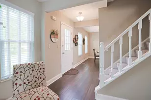 6812 Upland Ct, Florence, KY 41042 - Photo 3