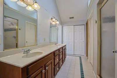 630 Pointe Benton Lane, Covington, KY 41014 - Photo 19