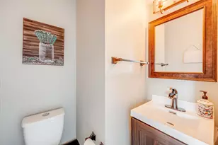 640 Pointe Benton Ln, Covington, KY 41014 - Photo 17