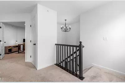 592 Foxhill Drive, Crescent Springs, KY 41017 - Photo 5
