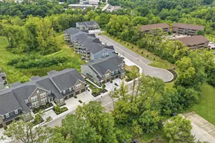 592 Foxhill Dr, Crescent Springs, KY 41017 - Photo 33